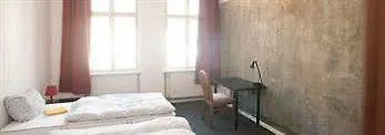 Goldmarie Отель Берлин