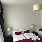 Goldmarie Hotel 3*