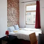 Goldmarie 3*
