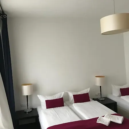 Goldmarie Hotel 3*